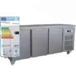 Table réfrigérée 3 portes profondeur 700mm DIVERSO WR-MGN3-V/R2 Table réfrigérée 3 portes profondeur 700mm DIVERSO WR-MGN3-V/R2